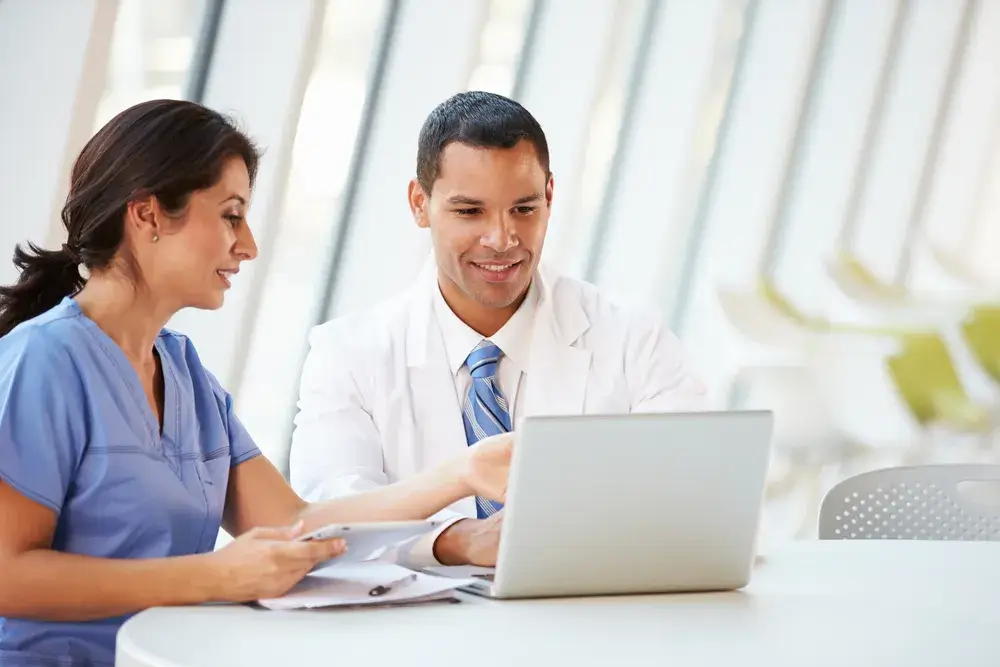 9 Ways Physicians Can Effectively Collaborate with Nurses